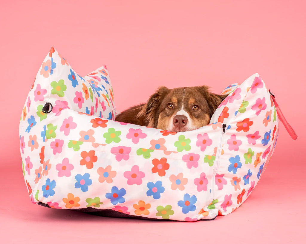 Deluxe Travel Car Bed: Posy