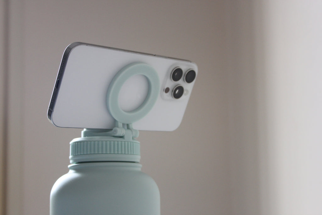 NEW! Chuggle + Magnetic Phone Holder 32oz