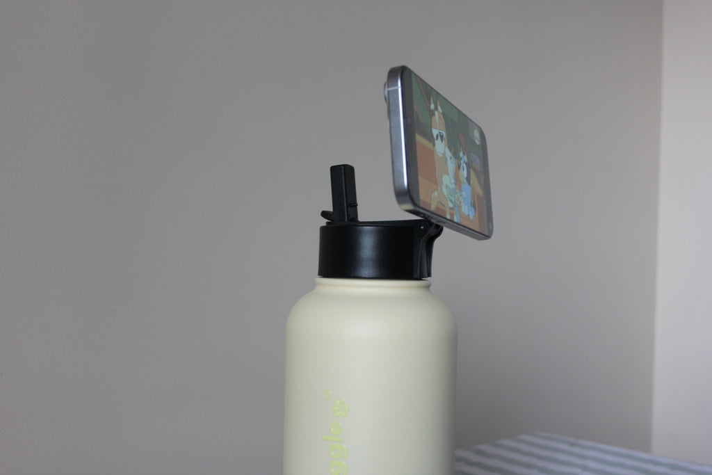 NEW! Chuggle + Magnetic Phone Holder 32oz