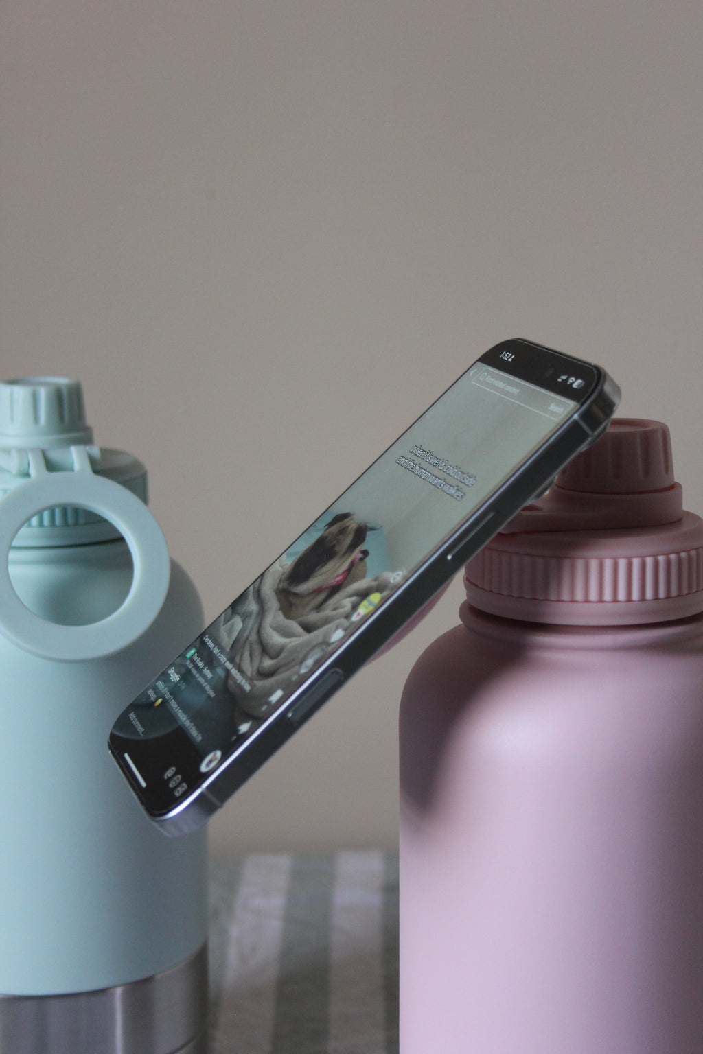 NEW! Chuggle + Magnetic Phone Holder 32oz